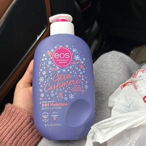 eos Cocoa Cashmere Body Lotion - Purple